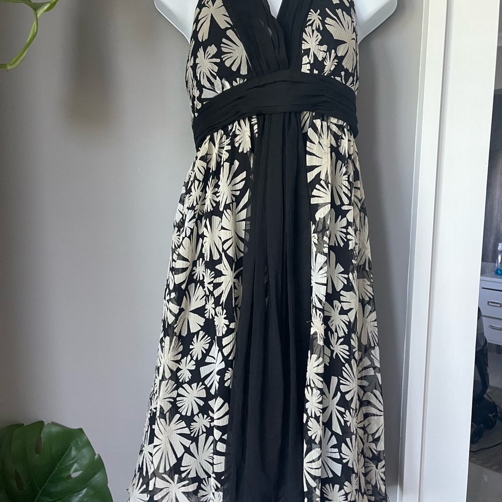 Donna Ricco sundress black and white flowers